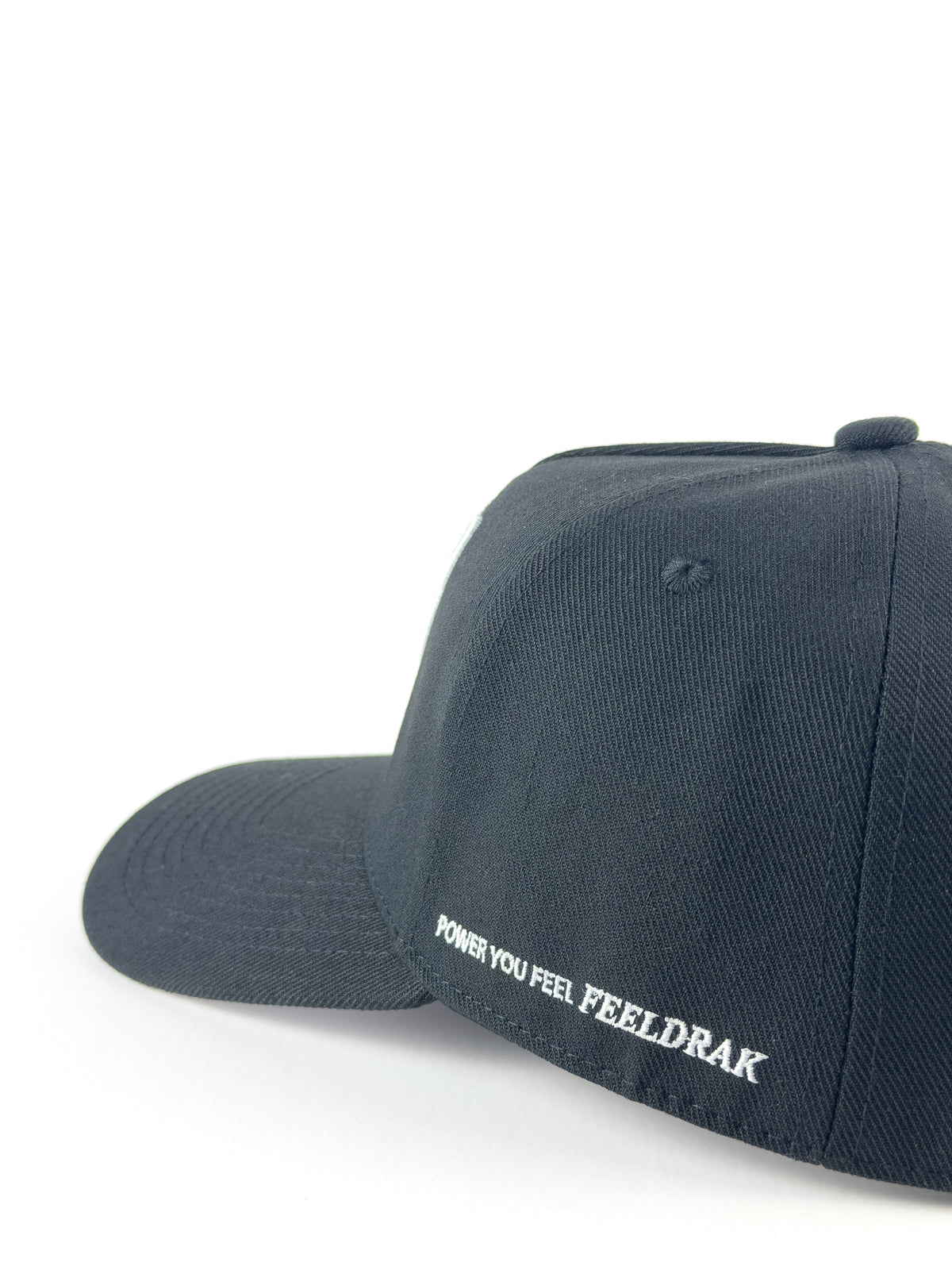 FEELDRAK CAP — BLACK / WHITE